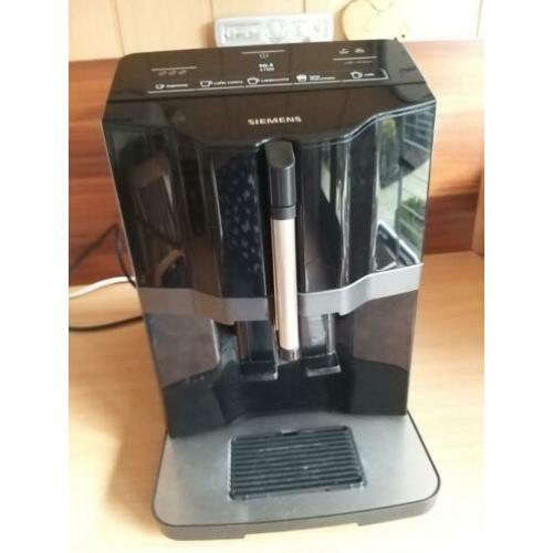 Te koop: Siemens EQ3 volautomatische koffie-/espressomachine