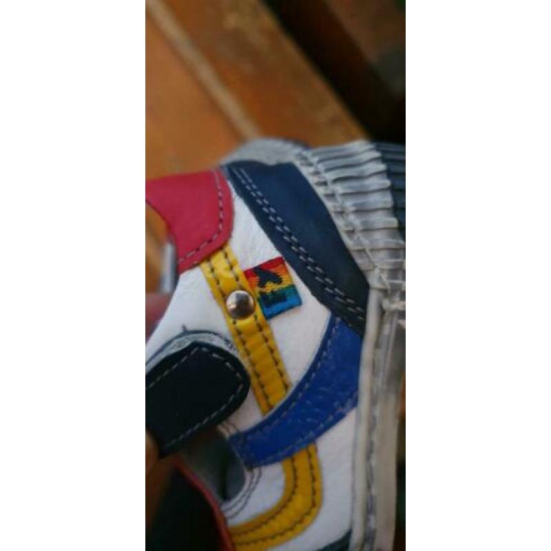 Mooie lederen Froxy kinderschoenen mt 20 in stoere kleuren!