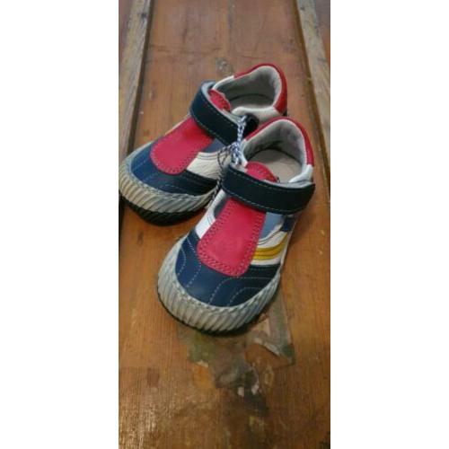 Mooie lederen Froxy kinderschoenen mt 20 in stoere kleuren!