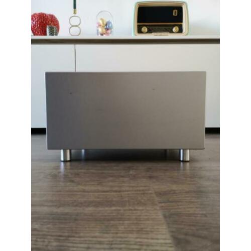 LOEWE I Sound Subwoofer 400watt Power Zilver Design
