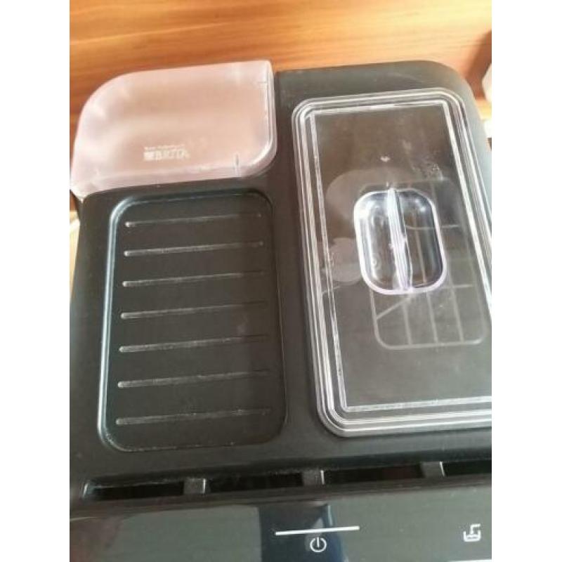 Te koop: Siemens EQ3 volautomatische koffie-/espressomachine