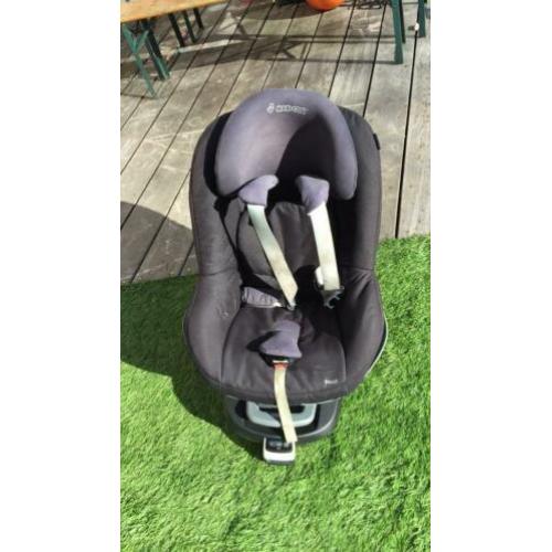 Maxi-cosi Pearl met family fix (isofix)