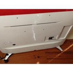 Lg 43uf68..wit.. mooie in zeer super mooie staat