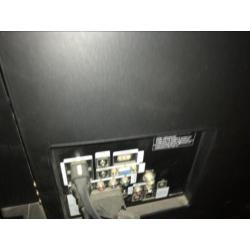 Samsung tv 104x64 cm
