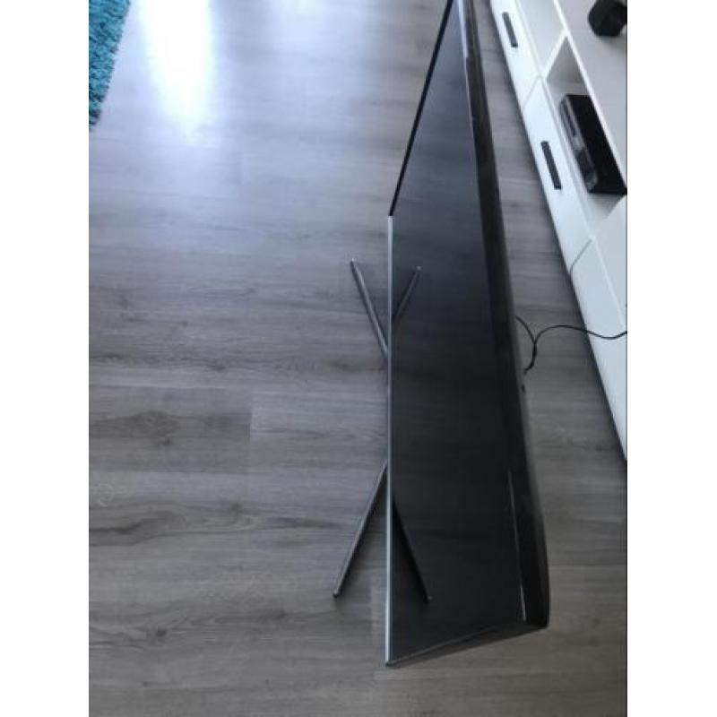 Tekoop samsuang telvesie smart 48 met afstanbiedning