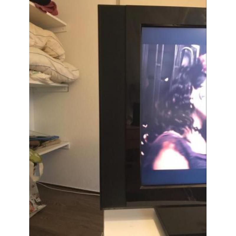 LG 32 HD Ready LCD TV