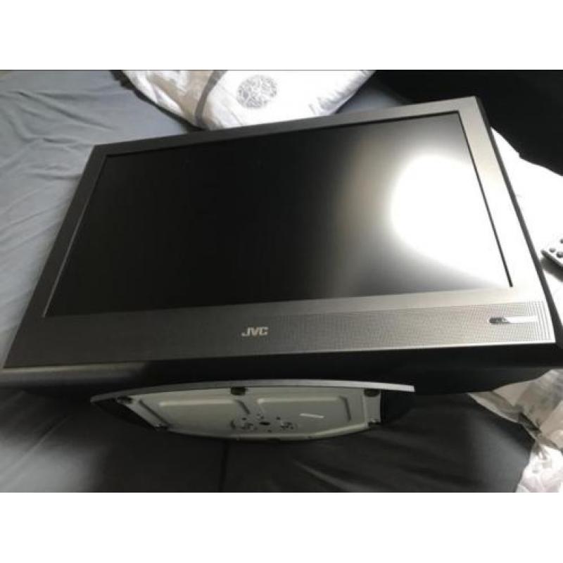 32 inch JVC TV