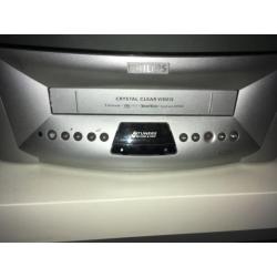 televisie Philips met video recorder (&James Bond collectie)