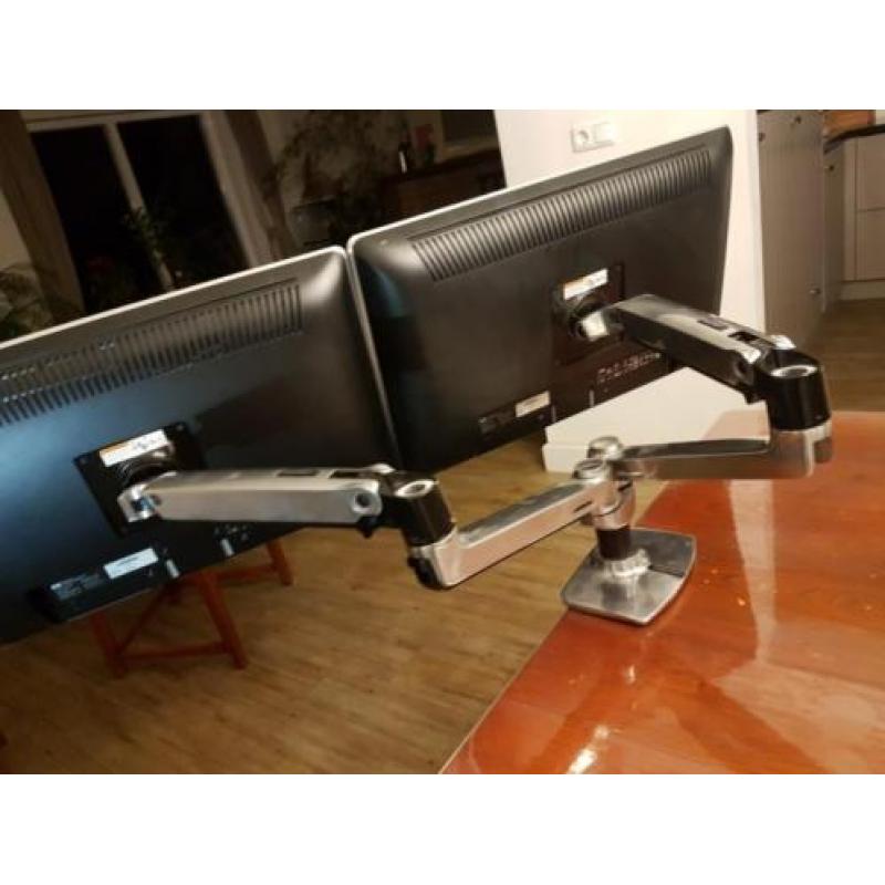 Hp monitoren + ergotron dual stand
