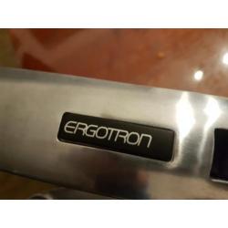 Hp monitoren + ergotron dual stand