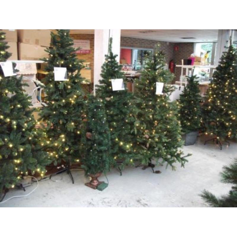 Kerstboom Groen 215 cm (showmodel) kerstboom 176