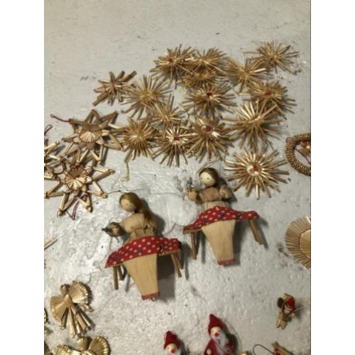 Rieten kerstboom hangers