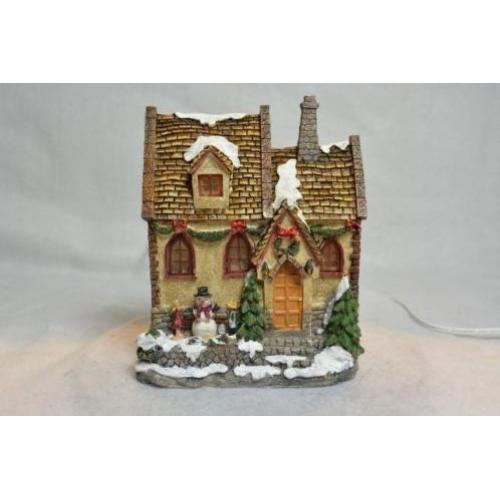 X-Mas Collection Kerstdorp Huisje met 2 Kinderen 2