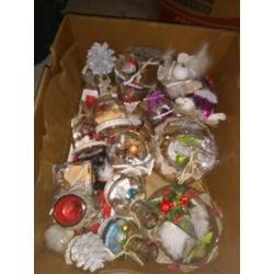 Partij glaswerk met kerst