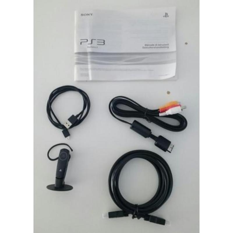 PS3 met 2 controllers, Bluetooth headset en games