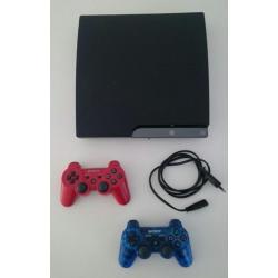 PS3 met 2 controllers, Bluetooth headset en games