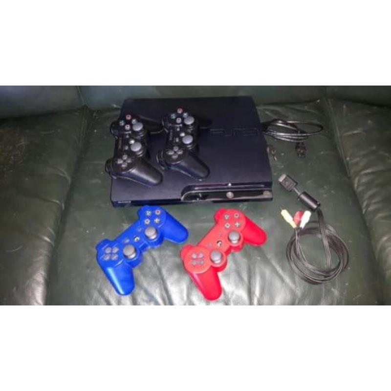 Playstation 3 met 41 spellen en 4 controllers