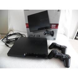 Playstation 3 slim, 320 GB met 6 spellen, 2 controllers