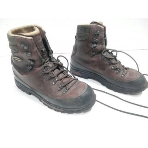 Lowa bergschoenen maat 46