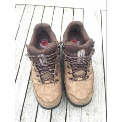 Wandelschoenen New Balance Country 749 dames Maat 41.5