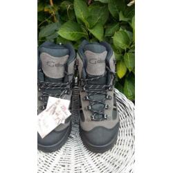 Bergschoenen mt 36 nieuw diverse kleuren