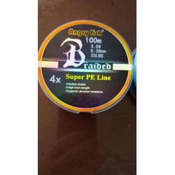 2x sterk 4x gevlochten vis lijn100m lang1x 0,14 en1x 0,28mm